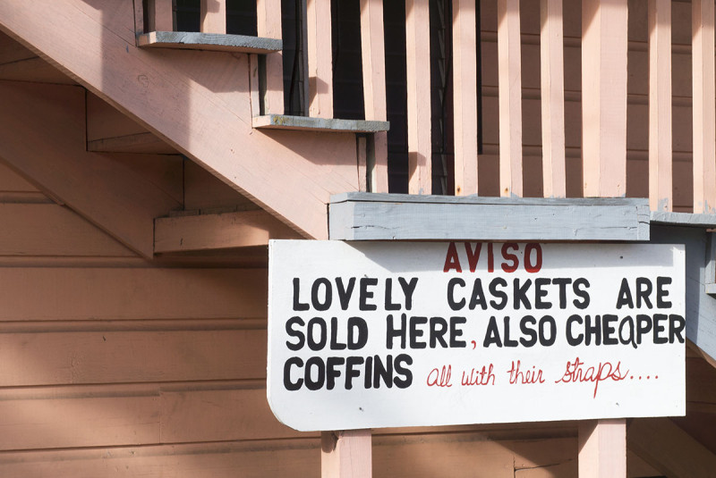 Casket sign, Utila